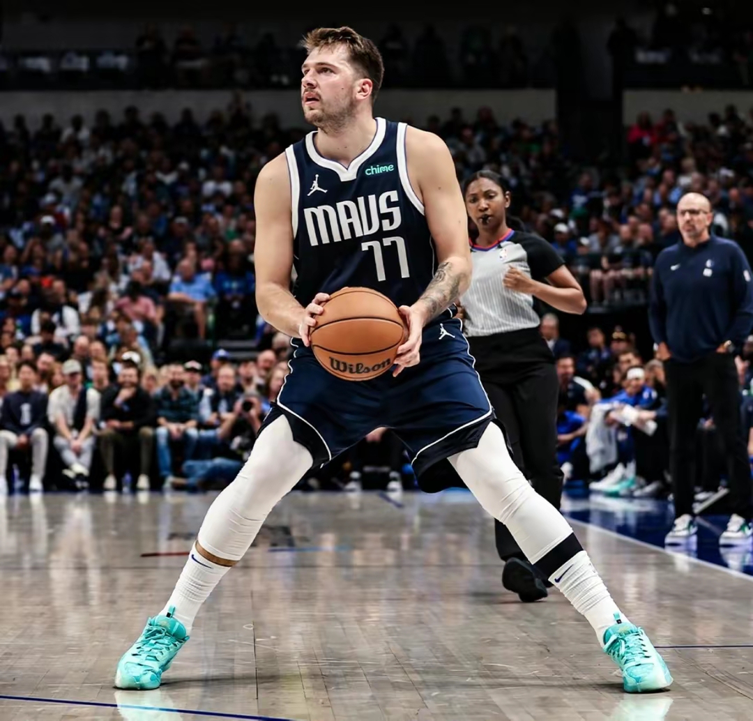  TheShy连续七场比赛得分超过逆转，独行侠挑战极限！